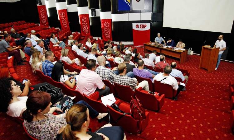 Presuda Mladiću istorijski događaj za žrtve zločina i državu BiH